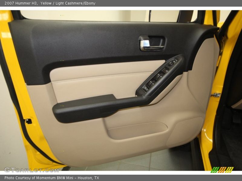 Door Panel of 2007 H3 