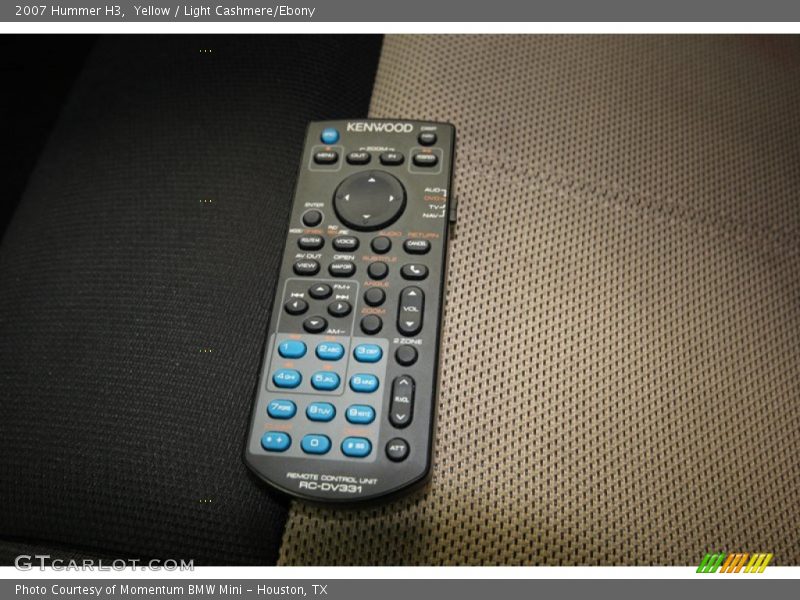 Yellow / Light Cashmere/Ebony 2007 Hummer H3