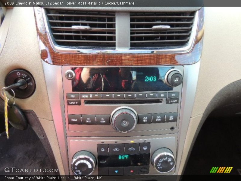 Silver Moss Metallic / Cocoa/Cashmere 2009 Chevrolet Malibu LTZ Sedan