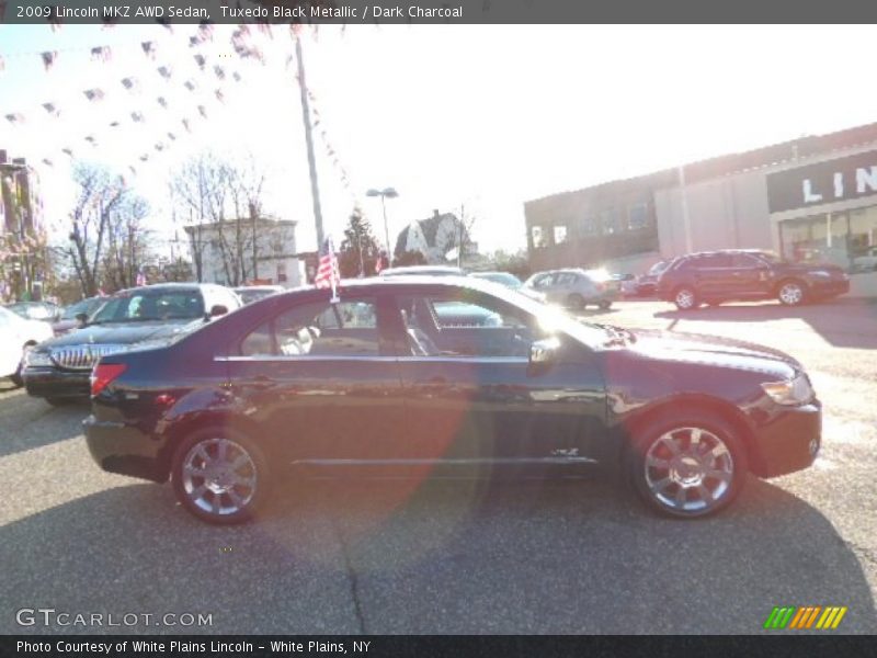 Tuxedo Black Metallic / Dark Charcoal 2009 Lincoln MKZ AWD Sedan