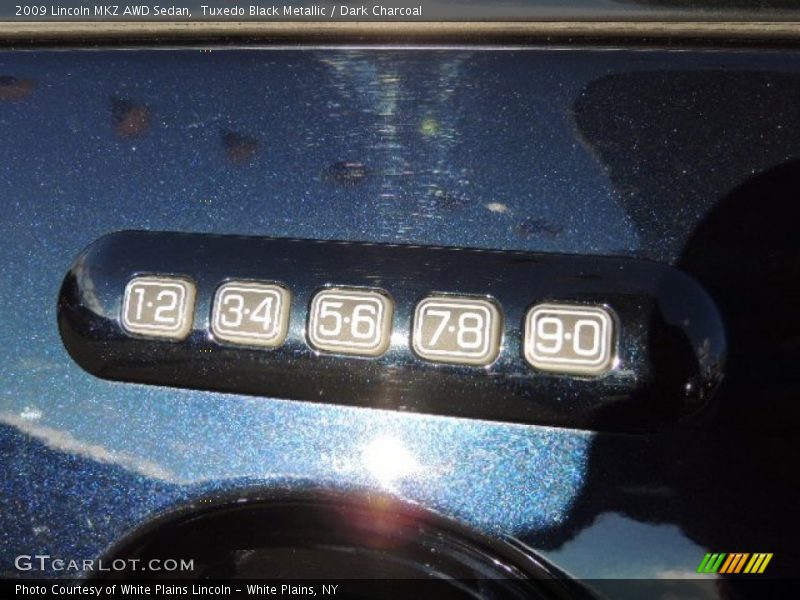 Tuxedo Black Metallic / Dark Charcoal 2009 Lincoln MKZ AWD Sedan