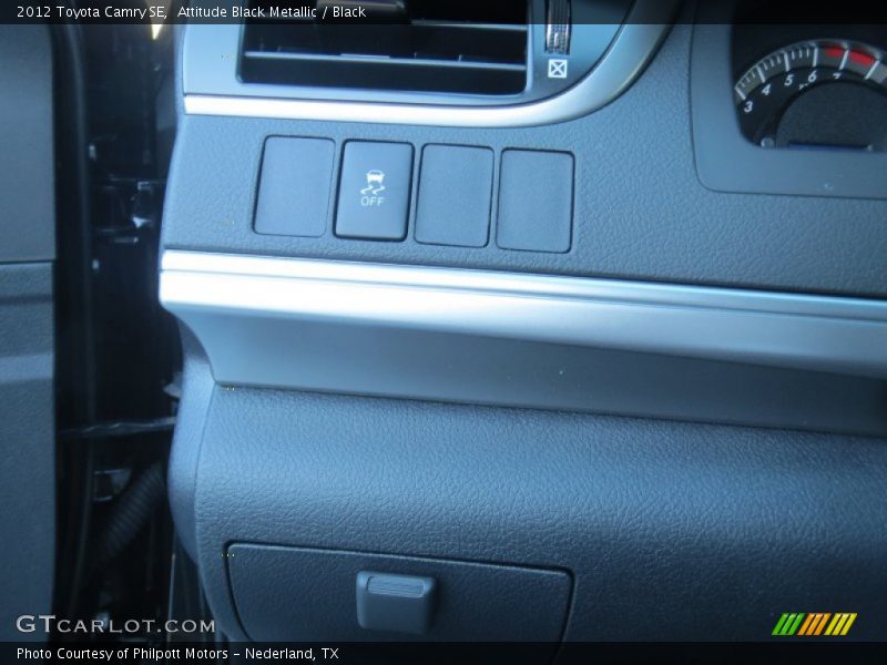Attitude Black Metallic / Black 2012 Toyota Camry SE