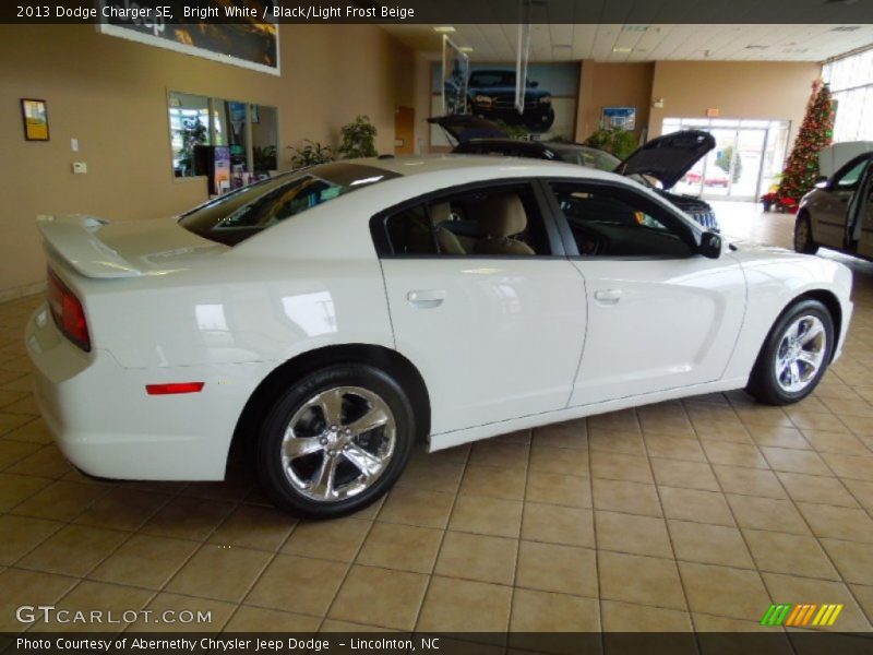 Bright White / Black/Light Frost Beige 2013 Dodge Charger SE