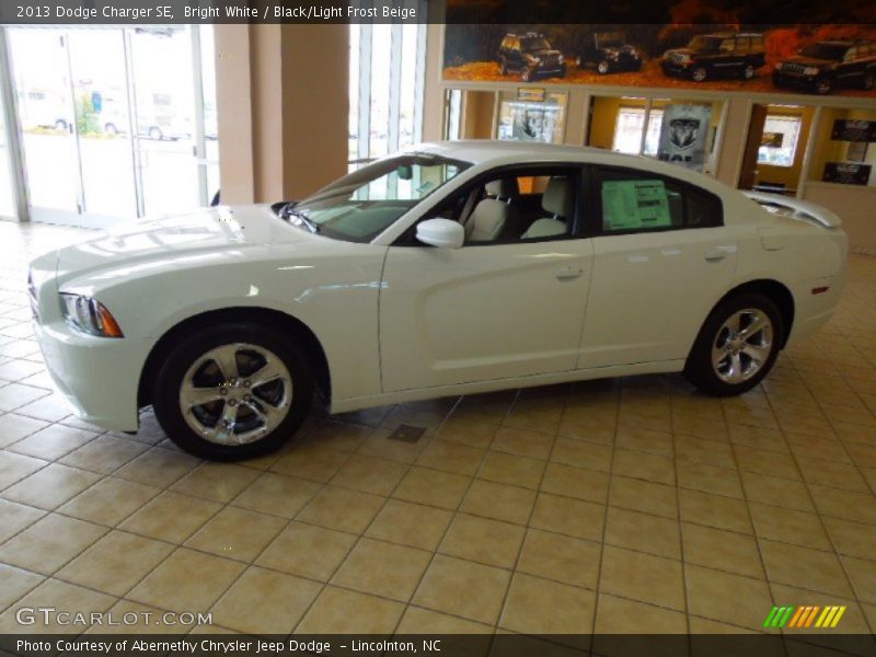 Bright White / Black/Light Frost Beige 2013 Dodge Charger SE