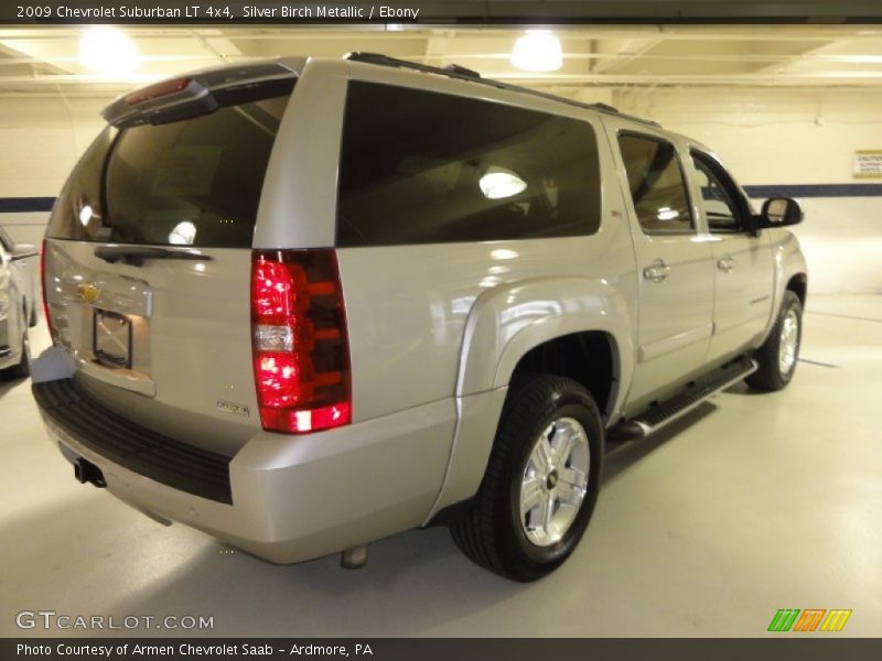 Silver Birch Metallic / Ebony 2009 Chevrolet Suburban LT 4x4