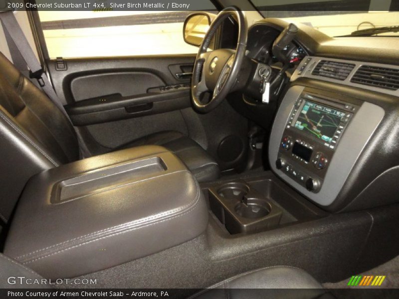 Silver Birch Metallic / Ebony 2009 Chevrolet Suburban LT 4x4