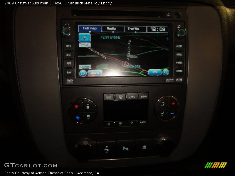 Silver Birch Metallic / Ebony 2009 Chevrolet Suburban LT 4x4
