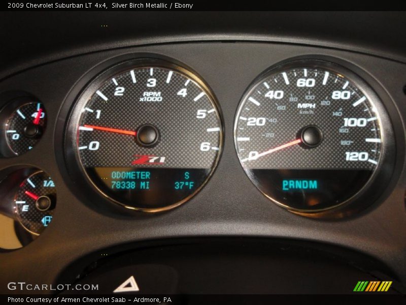 Silver Birch Metallic / Ebony 2009 Chevrolet Suburban LT 4x4