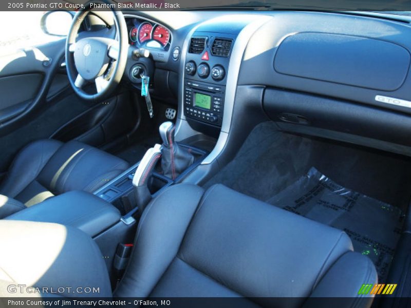 Phantom Black Metallic / Black 2005 Pontiac GTO Coupe
