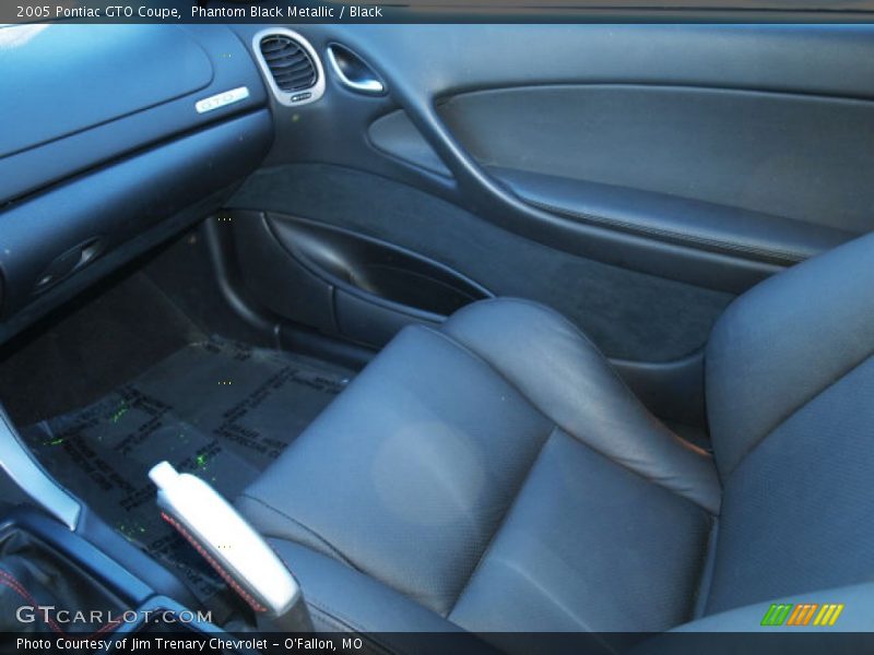Phantom Black Metallic / Black 2005 Pontiac GTO Coupe
