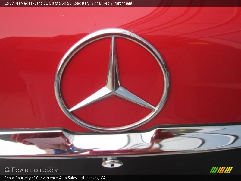 Signal Red / Parchment 1987 Mercedes-Benz SL Class 560 SL Roadster