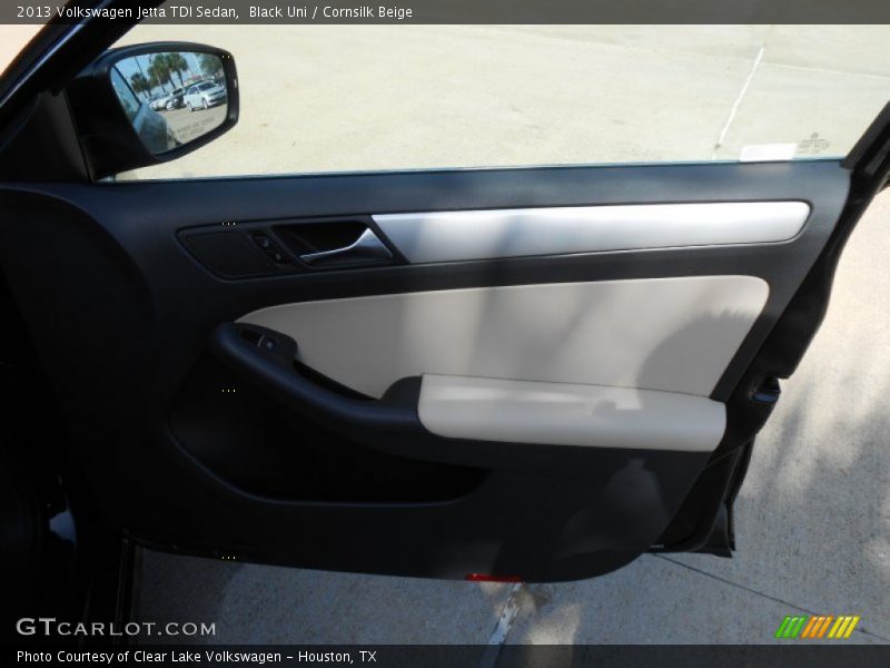 Black Uni / Cornsilk Beige 2013 Volkswagen Jetta TDI Sedan