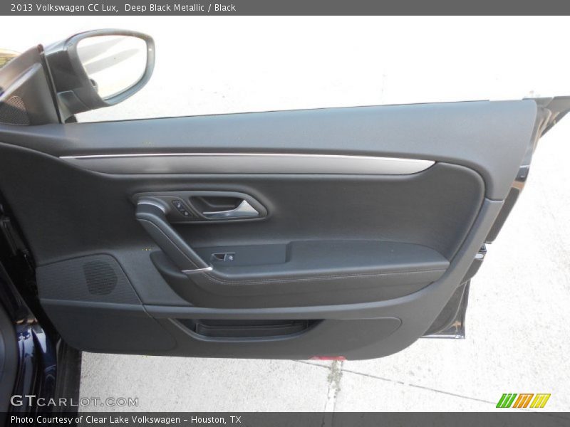 Deep Black Metallic / Black 2013 Volkswagen CC Lux