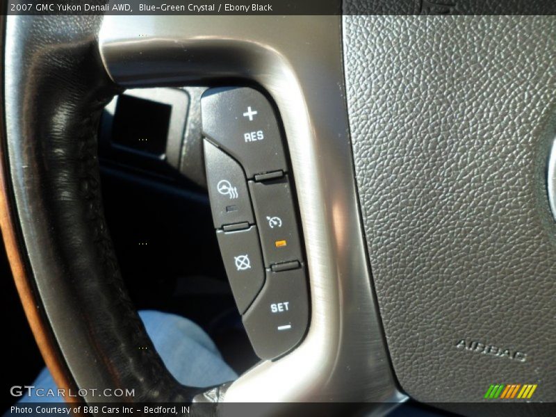 Blue-Green Crystal / Ebony Black 2007 GMC Yukon Denali AWD