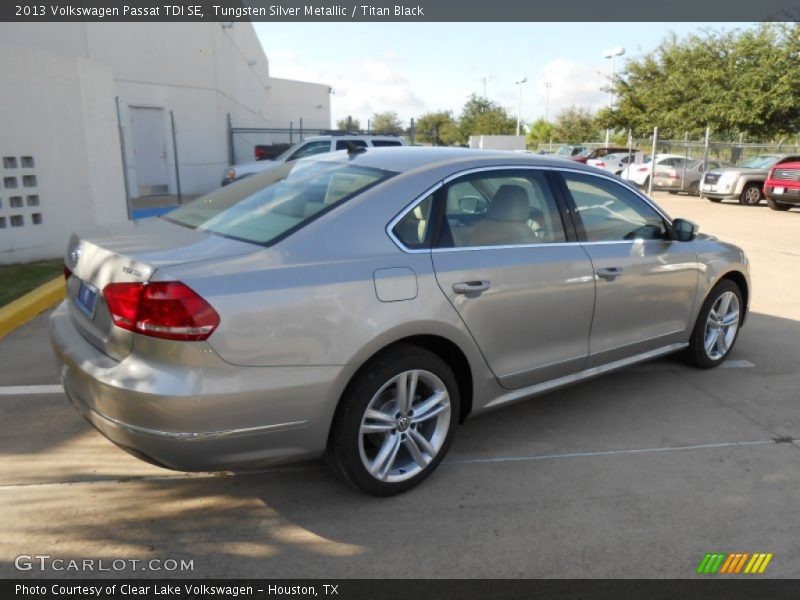 Tungsten Silver Metallic / Titan Black 2013 Volkswagen Passat TDI SE