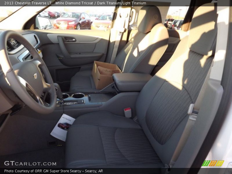 White Diamond Tricoat / Dark Titanium/Light Titanium 2013 Chevrolet Traverse LT