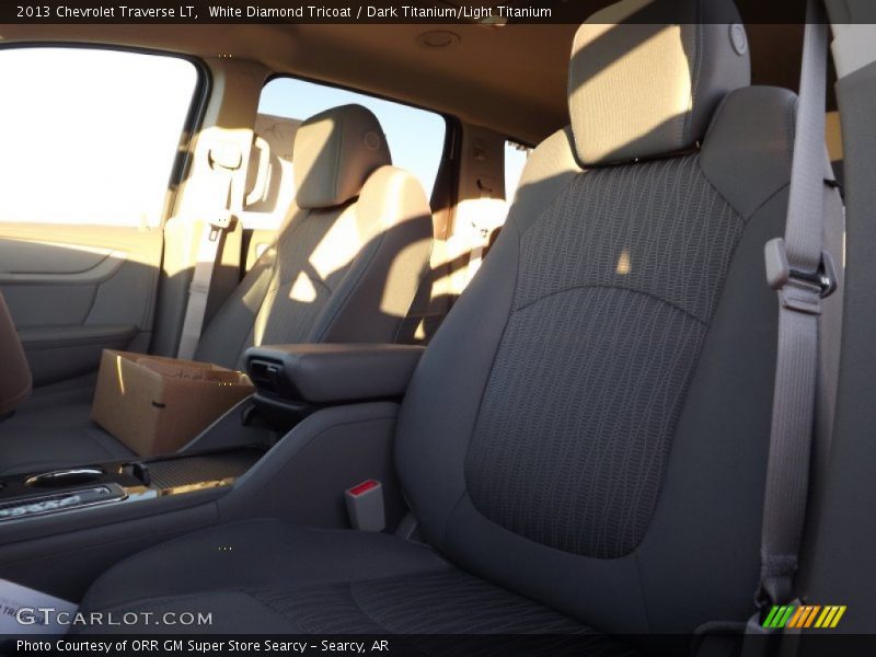 White Diamond Tricoat / Dark Titanium/Light Titanium 2013 Chevrolet Traverse LT