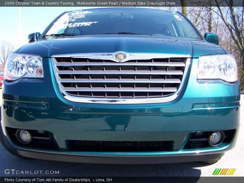 Melbourne Green Pearl / Medium Slate Gray/Light Shale 2009 Chrysler Town & Country Touring