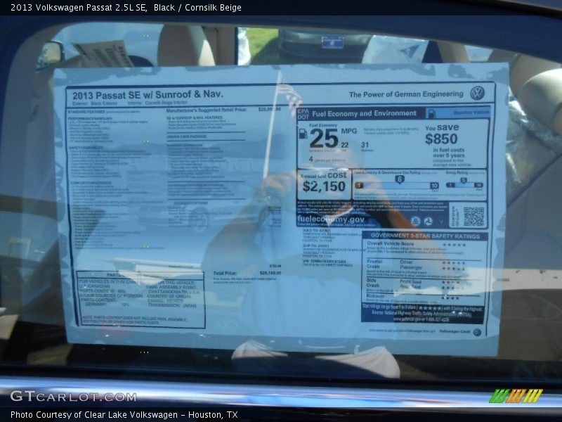 Black / Cornsilk Beige 2013 Volkswagen Passat 2.5L SE