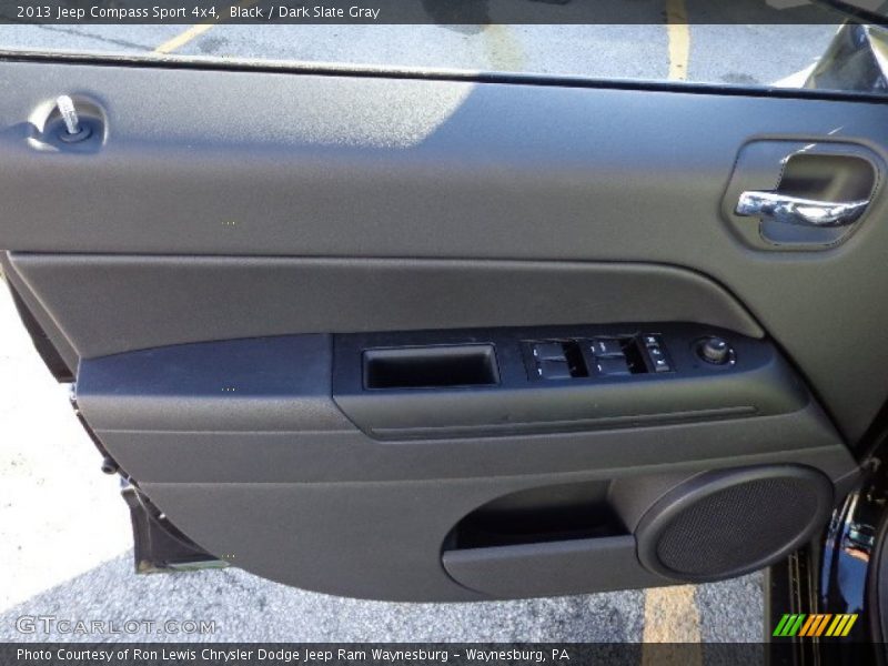 Black / Dark Slate Gray 2013 Jeep Compass Sport 4x4