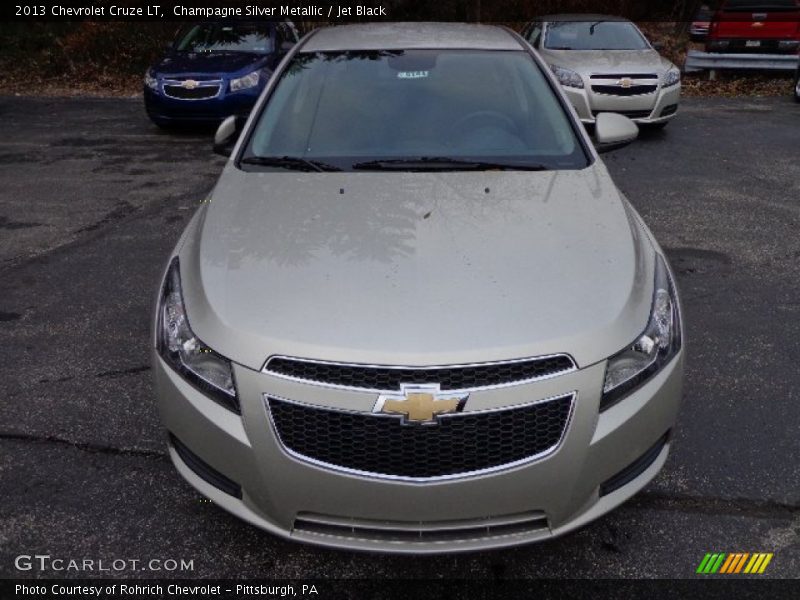 Champagne Silver Metallic / Jet Black 2013 Chevrolet Cruze LT