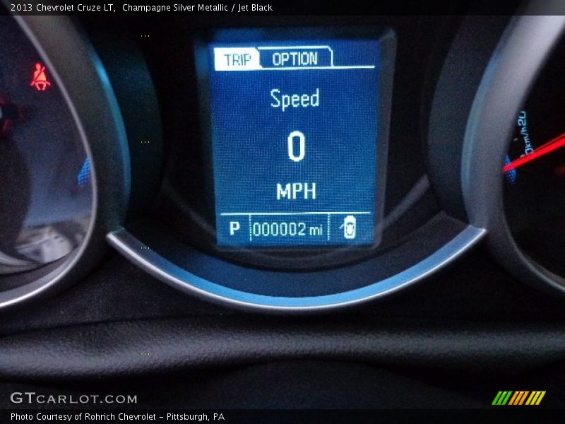 Champagne Silver Metallic / Jet Black 2013 Chevrolet Cruze LT