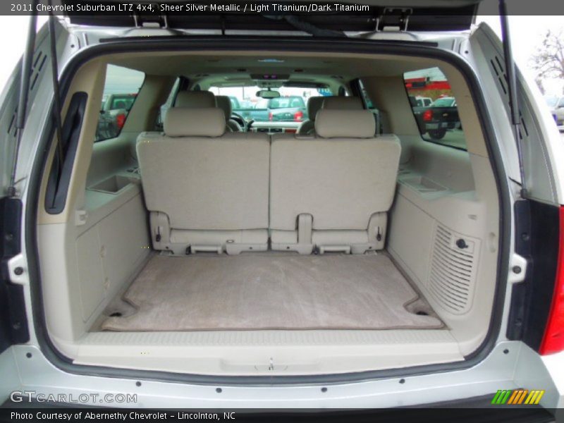 Sheer Silver Metallic / Light Titanium/Dark Titanium 2011 Chevrolet Suburban LTZ 4x4