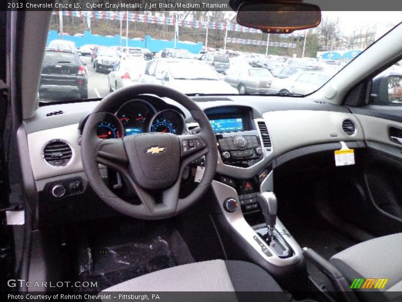 Cyber Gray Metallic / Jet Black/Medium Titanium 2013 Chevrolet Cruze LS