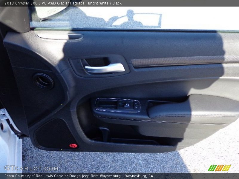 Bright White / Black 2013 Chrysler 300 S V8 AWD Glacier Package
