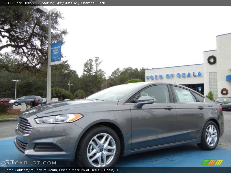 Sterling Gray Metallic / Charcoal Black 2013 Ford Fusion SE