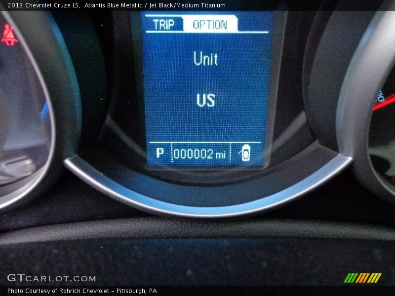 Atlantis Blue Metallic / Jet Black/Medium Titanium 2013 Chevrolet Cruze LS