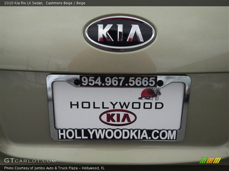 Cashmere Beige / Beige 2010 Kia Rio LX Sedan