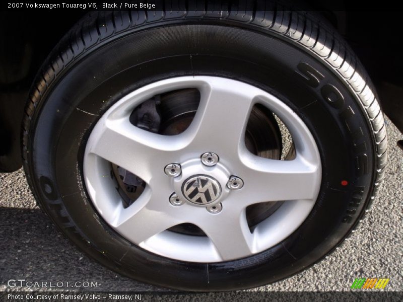 Black / Pure Beige 2007 Volkswagen Touareg V6
