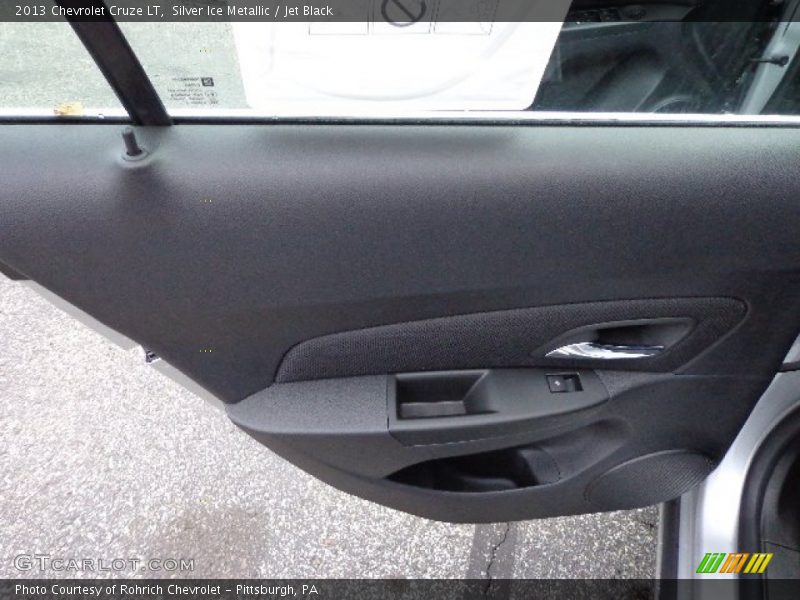 Silver Ice Metallic / Jet Black 2013 Chevrolet Cruze LT