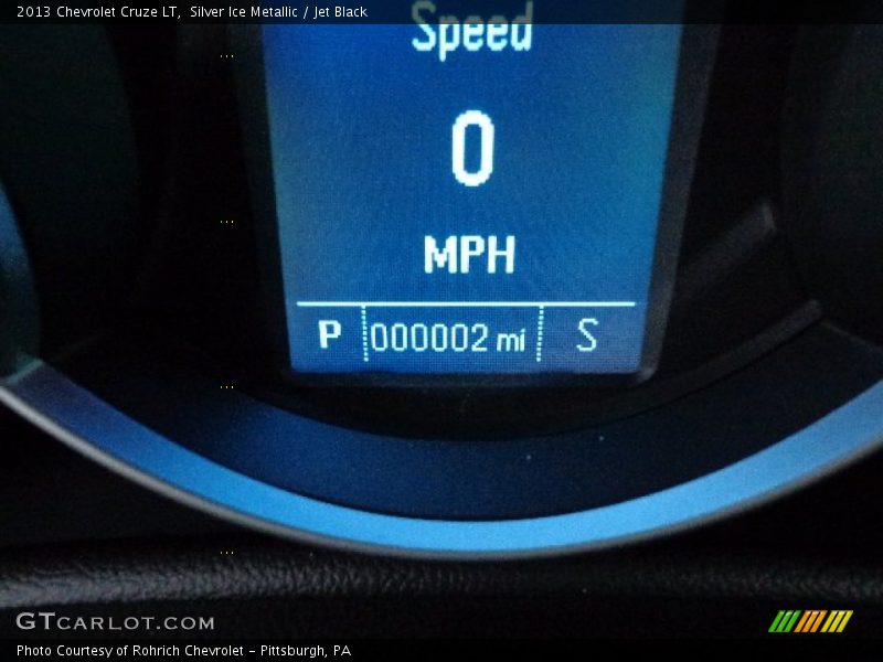 Silver Ice Metallic / Jet Black 2013 Chevrolet Cruze LT