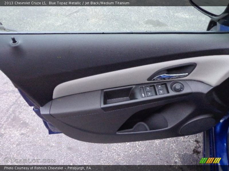 Blue Topaz Metallic / Jet Black/Medium Titanium 2013 Chevrolet Cruze LS