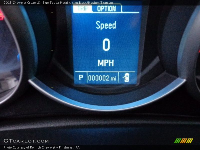 Blue Topaz Metallic / Jet Black/Medium Titanium 2013 Chevrolet Cruze LS