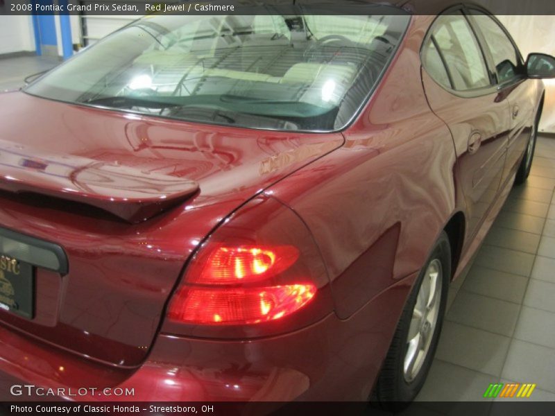 Red Jewel / Cashmere 2008 Pontiac Grand Prix Sedan