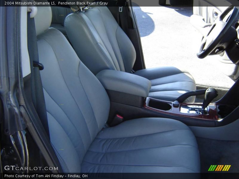 Pendleton Black Pearl / Gray 2004 Mitsubishi Diamante LS