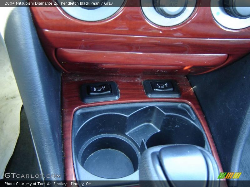 Pendleton Black Pearl / Gray 2004 Mitsubishi Diamante LS