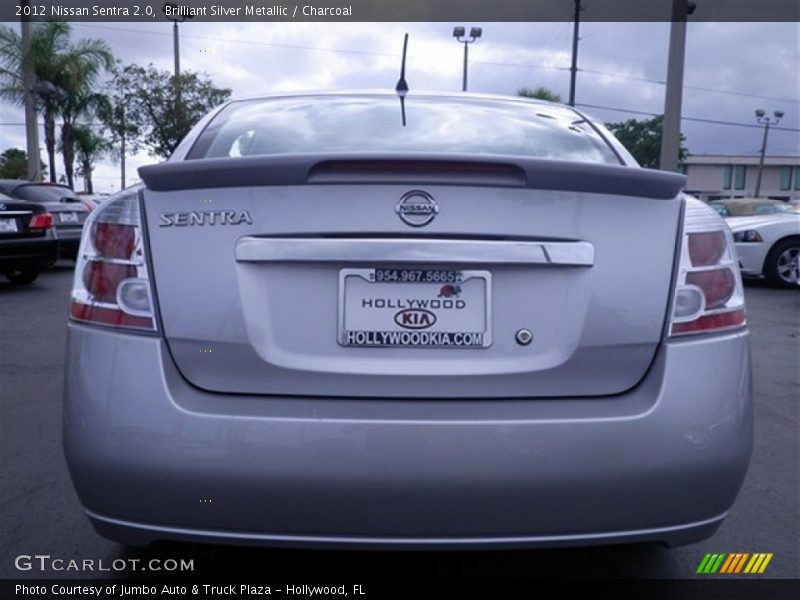 Brilliant Silver Metallic / Charcoal 2012 Nissan Sentra 2.0
