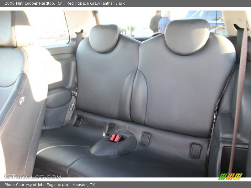Chili Red / Space Gray/Panther Black 2006 Mini Cooper Hardtop
