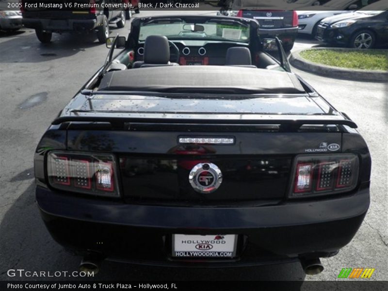 Black / Dark Charcoal 2005 Ford Mustang V6 Premium Convertible