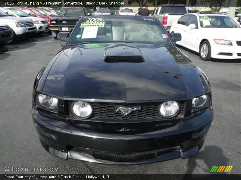 Black / Dark Charcoal 2005 Ford Mustang V6 Premium Convertible