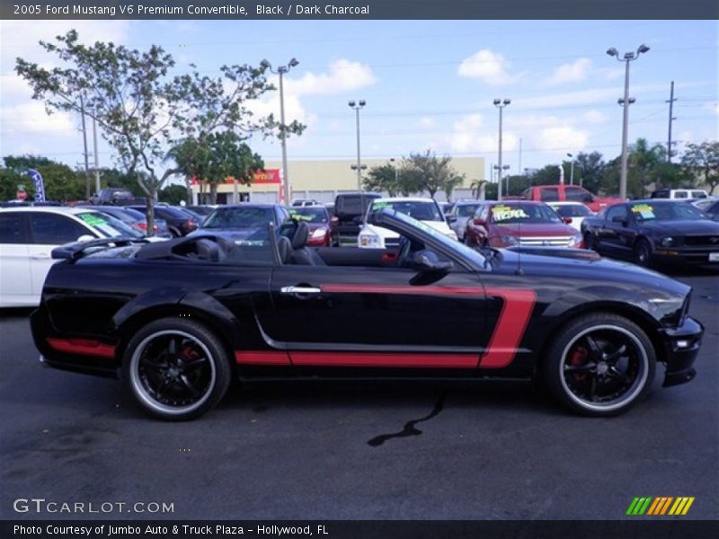 Black / Dark Charcoal 2005 Ford Mustang V6 Premium Convertible