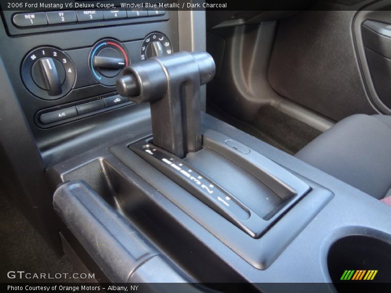 Windveil Blue Metallic / Dark Charcoal 2006 Ford Mustang V6 Deluxe Coupe