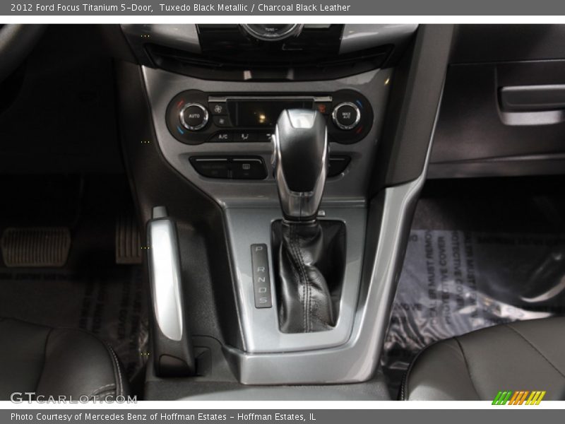 Tuxedo Black Metallic / Charcoal Black Leather 2012 Ford Focus Titanium 5-Door