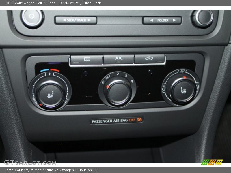 Candy White / Titan Black 2013 Volkswagen Golf 4 Door
