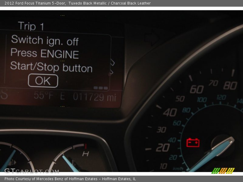 Tuxedo Black Metallic / Charcoal Black Leather 2012 Ford Focus Titanium 5-Door