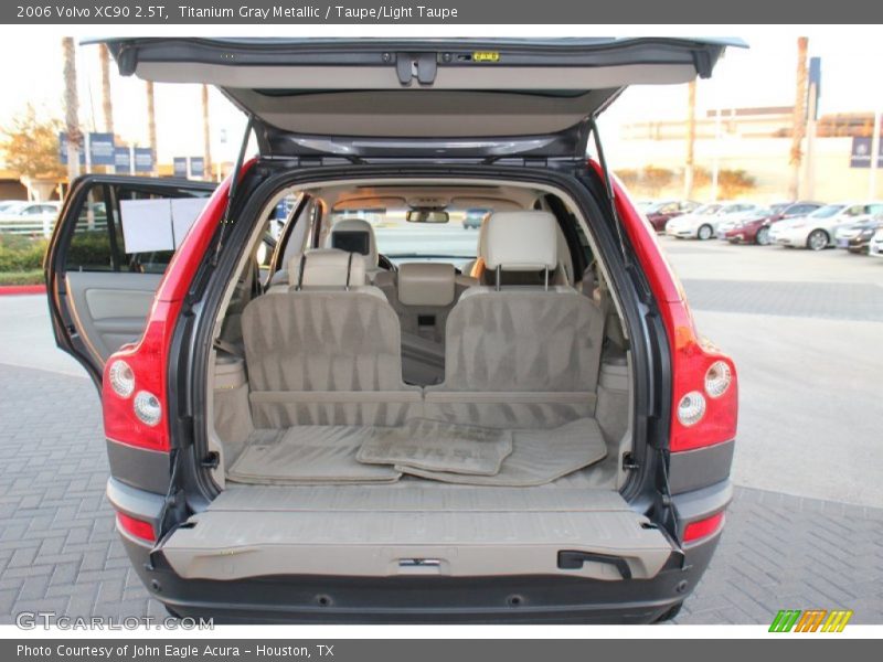 Titanium Gray Metallic / Taupe/Light Taupe 2006 Volvo XC90 2.5T